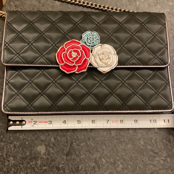 Marc Jacobs Clutch/Wallet on Chain - Picture 5 of 7